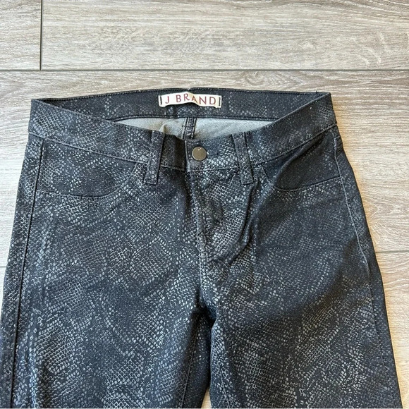 J Brand Snakeskin Matte Boa  Leggings - Picture 3 of 13